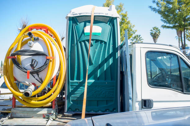 Best Luxury portable toilet rental  in Colfax, WI